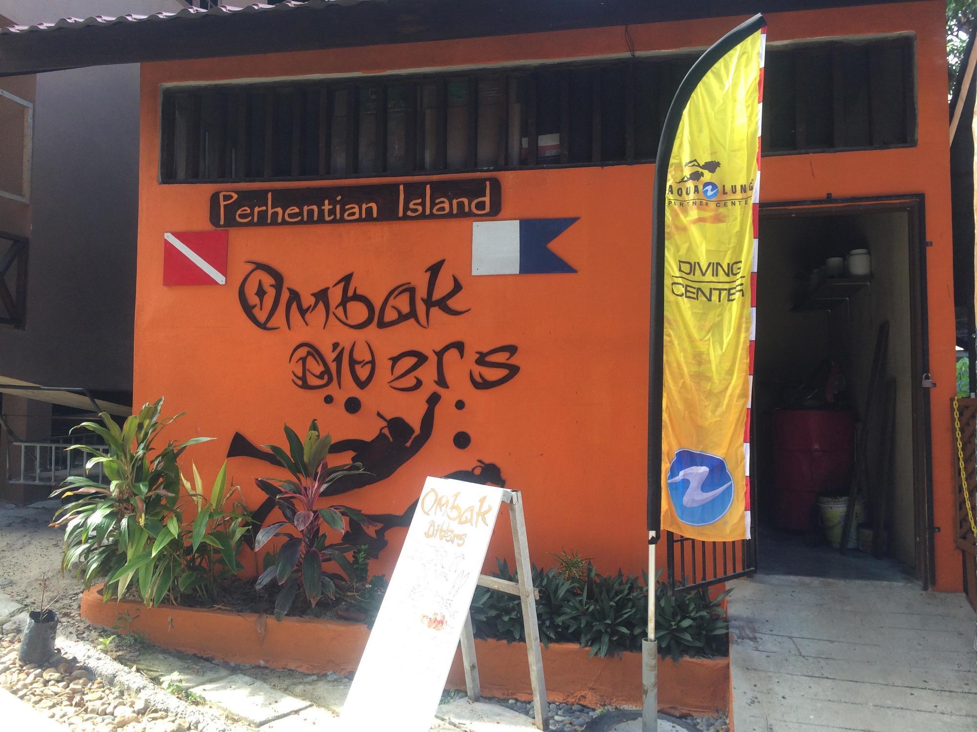 Ombak Dive Resort Pulau Perhentian Kecil Bagian luar foto